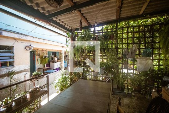 Área comum - Churrasqueira de casa à venda com 4 quartos, 240m² em Campo Novo, Porto Alegre