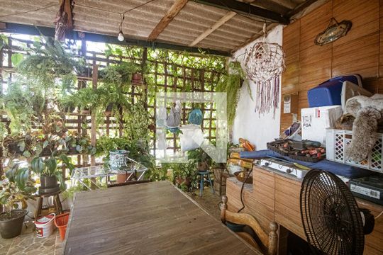 Área comum - Churrasqueira de casa à venda com 4 quartos, 240m² em Campo Novo, Porto Alegre