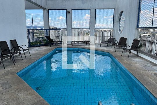 Área comum - Piscina de apartamento à venda com 2 quartos, 52m² em Barra Funda, São Paulo