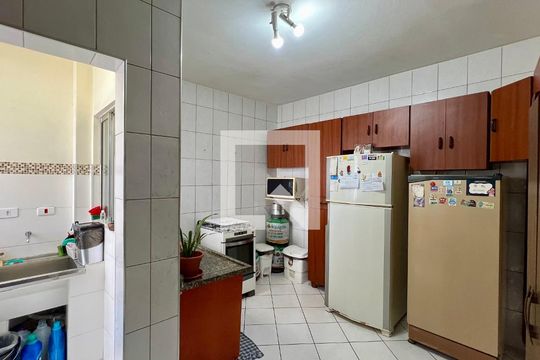 Cozinha de apartamento à venda com 2 quartos, 100m² em Vila Romana, São Paulo
