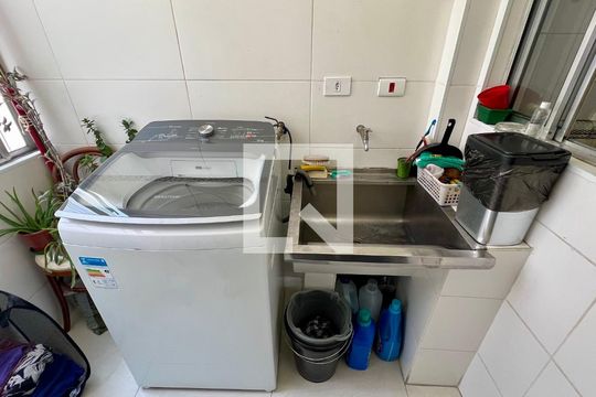 Área de Serviço de apartamento à venda com 2 quartos, 100m² em Vila Romana, São Paulo