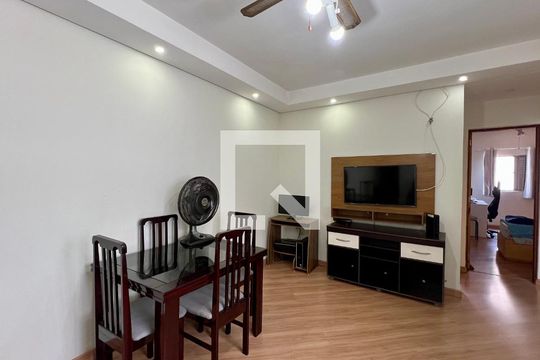 Sala  de apartamento à venda com 2 quartos, 100m² em Vila Romana, São Paulo