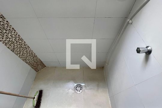 Banheiro de apartamento à venda com 2 quartos, 100m² em Vila Romana, São Paulo