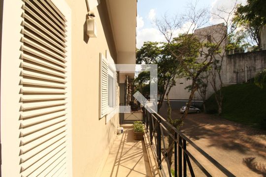 vista Suíte 3 de casa de condomínio à venda com 4 quartos, 270m² em Jardim Panorama, São Paulo