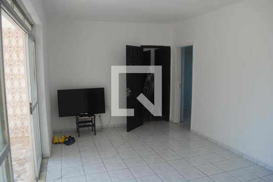 Sala de apartamento para alugar com 4 quartos, 100m² em Costa Azul, Salvador