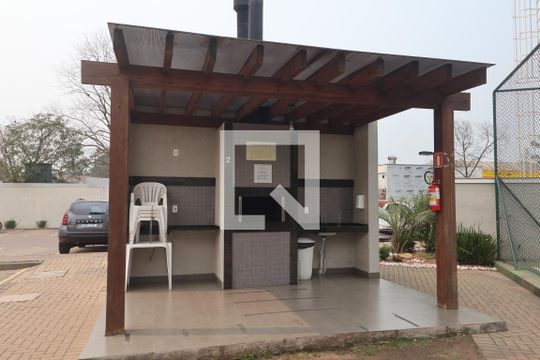 Área comum - Churrasqueira de apartamento para alugar com 2 quartos, 45m² em Estância Velha, Canoas