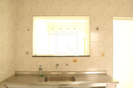 Área de Serviço de casa para alugar com 4 quartos, 210m² em Perdizes, São Paulo