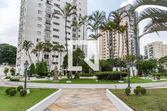 Área comum de apartamento à venda com 3 quartos, 100m² em Vila Mariana, São Paulo