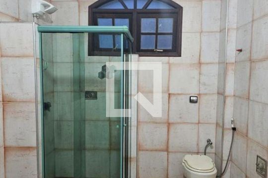 Casa à venda com 3 quartos, 300m² em São Lourenço, Niterói
