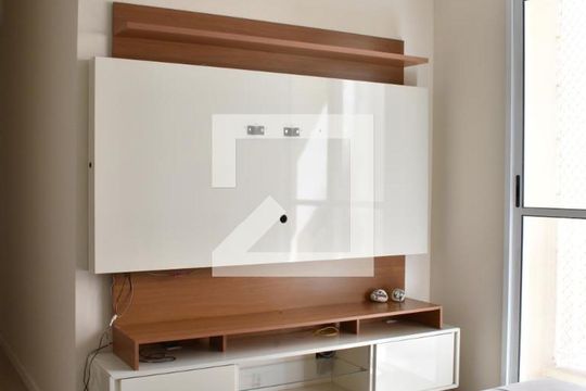 Sala de apartamento para alugar com 2 quartos, 54m² em Tingui, Curitiba