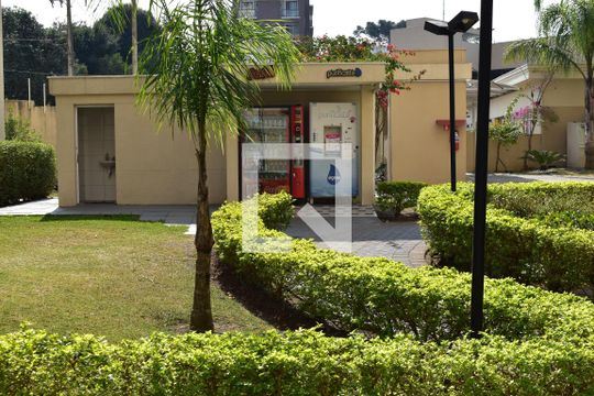 Área comum de apartamento para alugar com 2 quartos, 54m² em Tingui, Curitiba