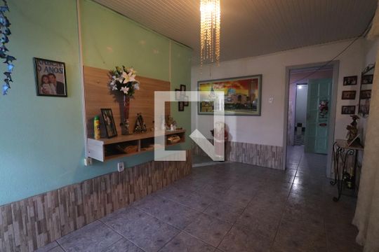 Casa à venda com 3 quartos, 370m² em Canudos, Novo Hamburgo