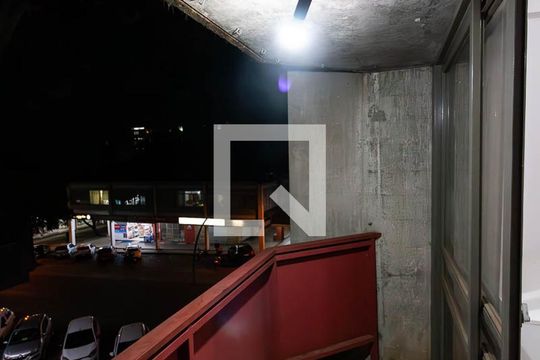 Varanda de kitnet/studio para alugar com 1 quarto, 28m² em Asa Norte , Brasília