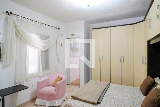 Suíte de casa à venda com 3 quartos, 305m² em Fundação, São Caetano do Sul