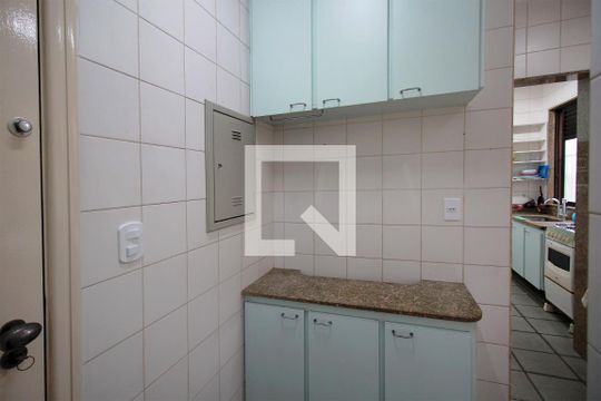 Área de Serviço de apartamento para alugar com 3 quartos, 120m² em Cruzeiro, Belo Horizonte