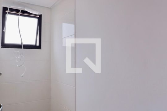 Banheiro de apartamento à venda com 2 quartos, 38m² em Quarta Parada, São Paulo