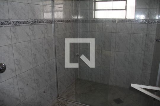 Banheiro de casa à venda com 6 quartos, 300m² em Eldorado, Contagem