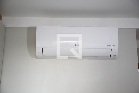 Quarto de apartamento para alugar com 3 quartos, 75m² em Setor Bueno, Goiânia