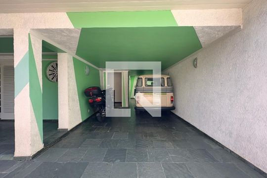 Garagem de casa para alugar com 4 quartos, 500m² em Campestre, Santo André