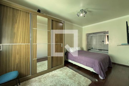 Suite 1 de casa para alugar com 4 quartos, 500m² em Campestre, Santo André