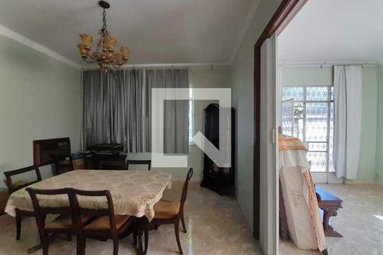Casa à venda com 5 quartos, 360m² em Anil, Rio de Janeiro