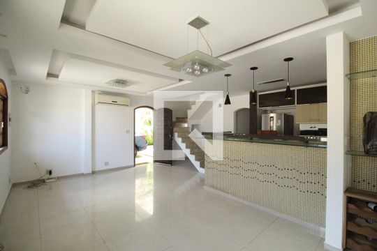Casa de Condomínio à venda com 4 quartos, 204m² em Anil, Rio de Janeiro