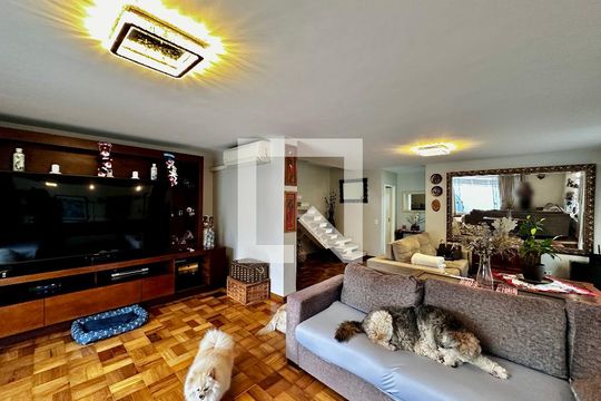 Sala de casa à venda com 4 quartos, 250m² em Santo Amaro, São Paulo