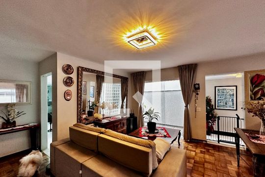 Sala de casa à venda com 4 quartos, 250m² em Santo Amaro, São Paulo