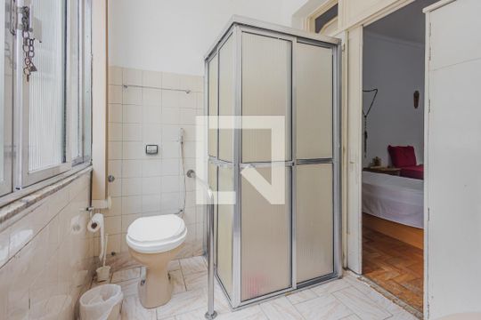 Banheiro da Suíte de apartamento à venda com 3 quartos, 222m² em Jardim Paulista, São Paulo