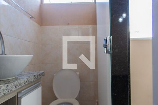 Banheiro de apartamento para alugar com 3 quartos, 60m² em Jaqueline, Belo Horizonte