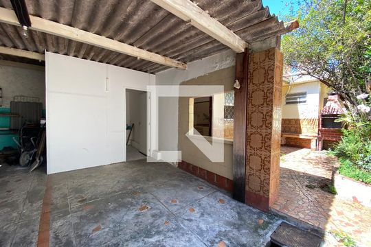 Garagem de casa à venda com 1 quarto, 40m² em Higienópolis, Rio de Janeiro