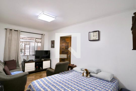Casa à venda com 3 quartos, 120m² em Vila Invernada, São Paulo