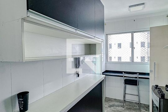 Cozinha de apartamento à venda com 3 quartos, 147m² em Vila Regente Feijó, São Paulo