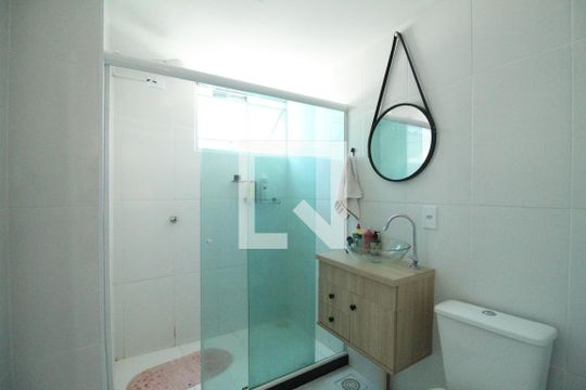Banheiro de apartamento à venda com 2 quartos, 50m² em Anil, Rio de Janeiro