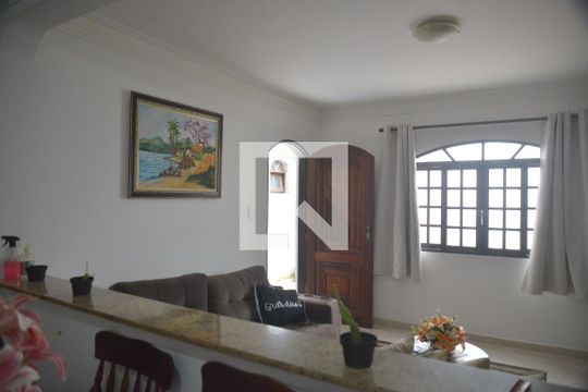 Sala de casa à venda com 2 quartos, 186m² em Vila Curuçá, Santo André