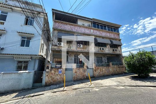 Fachada + Plaquinha de apartamento para alugar com 1 quarto, 50m² em Higienópolis, Rio de Janeiro