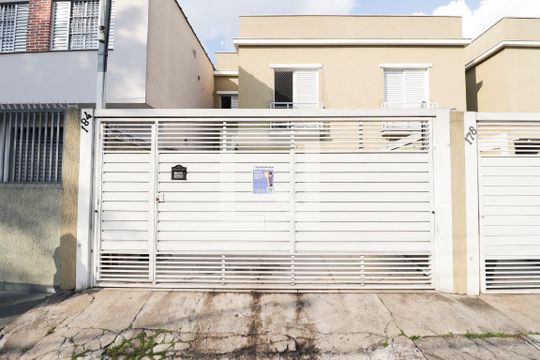 Fachada de casa à venda com 3 quartos, 120m² em Casa Verde, São Paulo