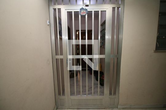 Fachada interna de apartamento à venda com 3 quartos, 110m² em Vista Alegre, Rio de Janeiro