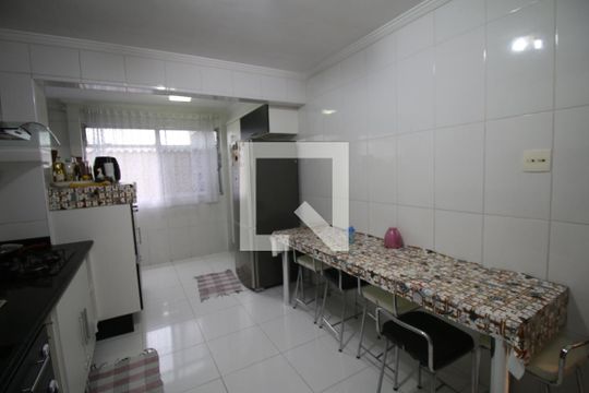 Cozinha de apartamento à venda com 3 quartos, 110m² em Vista Alegre, Rio de Janeiro