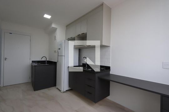 Sala de apartamento para alugar com 1 quarto, 24m² em Vila Prudente, São Paulo