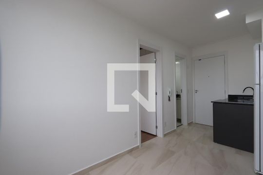 Sala de apartamento para alugar com 1 quarto, 24m² em Vila Prudente, São Paulo