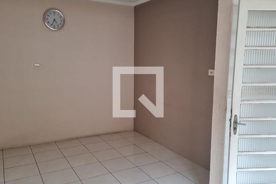 Sala de casa à venda com 3 quartos, 120m² em Vila Ester (zona Norte), São Paulo