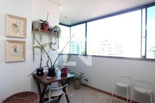 Área Churrasqueira de apartamento à venda com 2 quartos, 85m² em São Geraldo, Porto Alegre