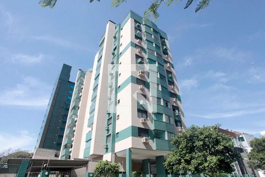 Fachada de apartamento à venda com 2 quartos, 85m² em São Geraldo, Porto Alegre