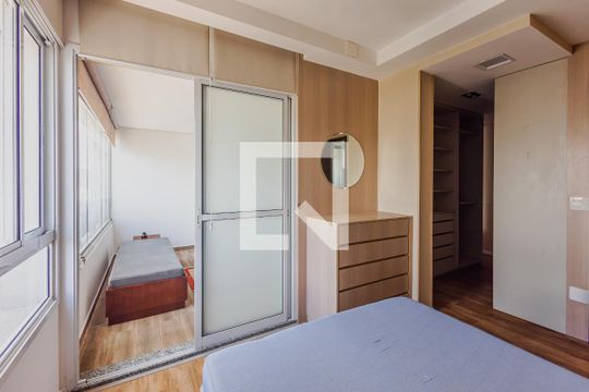 Suíte de apartamento para alugar com 1 quarto, 85m² em Jardim Paulista, São Paulo