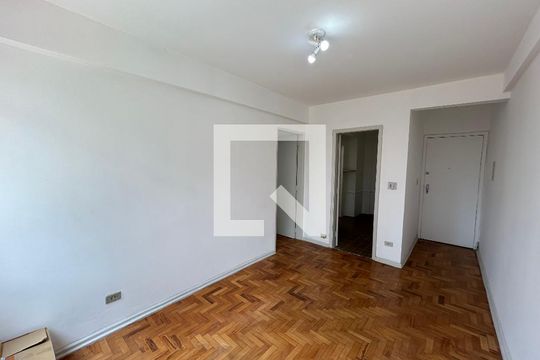 Apartamento à venda com 2 quartos, 61m² em Pompeia, São Paulo