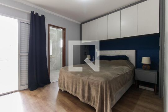 Suíte de casa para alugar com 3 quartos, 125m² em Vila Danubio Azul, São Paulo
