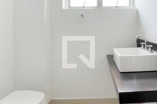 Banheiro Social de apartamento para alugar com 3 quartos, 92m² em Baeta Neves, São Bernardo do Campo