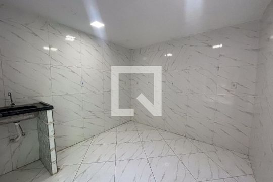 Studio de casa para alugar com 1 quarto, 30m² em Jardim Primavera, Duque de Caxias