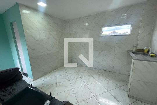 Cozinha de casa para alugar com 1 quarto, 30m² em Jardim Primavera, Duque de Caxias